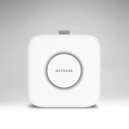 Tri-Band PoE 2.5G Insight Manageable WiFi 7 Access Point